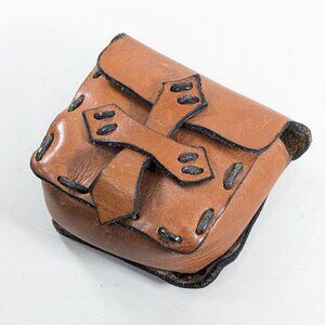 Small handmade leather belt pouch, belt pocket for keys, billfold etc